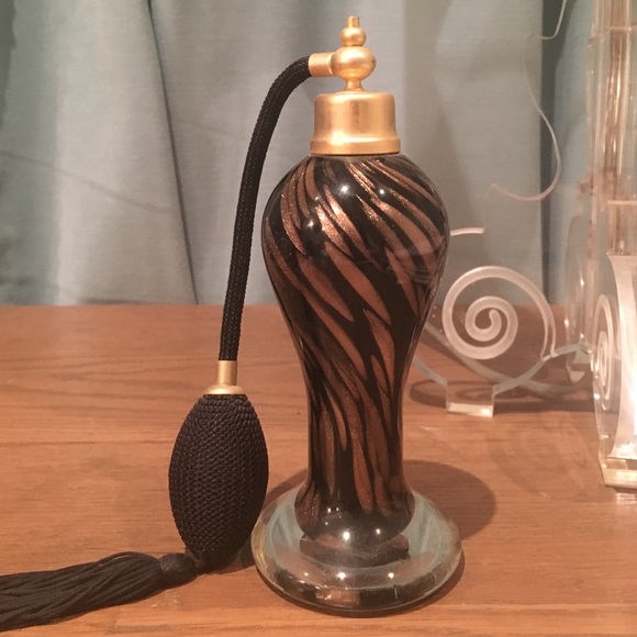 NWT sparkly gold and black perfume bottle Aromizer - Picture 1 of 3