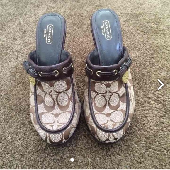 Coach clogs