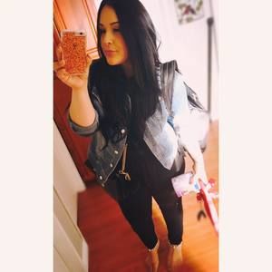 Meet your Posher, Stephanie