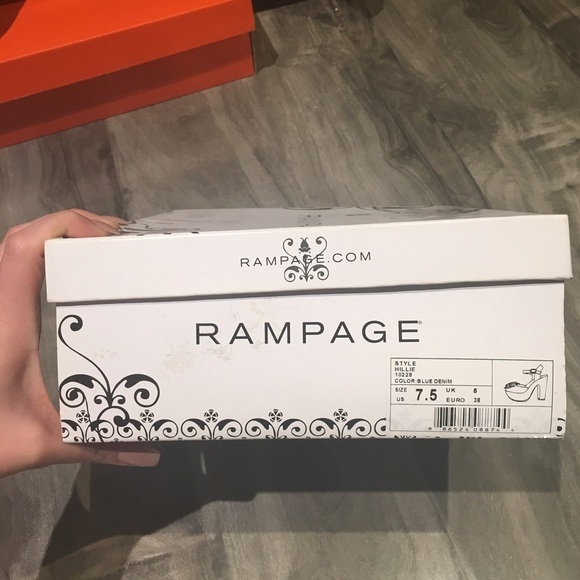 Rampage Floral Bow Heels - Picture 2 of 4