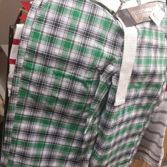 Southpole green shorts new - Picture 2 of 2