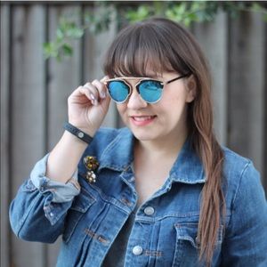 RGL Collection Accessories - Silver Mirrored Cateye Statement Sunglasses RGL Collection Accessories - Silver Mirrored Cateye Statement Sunglasses