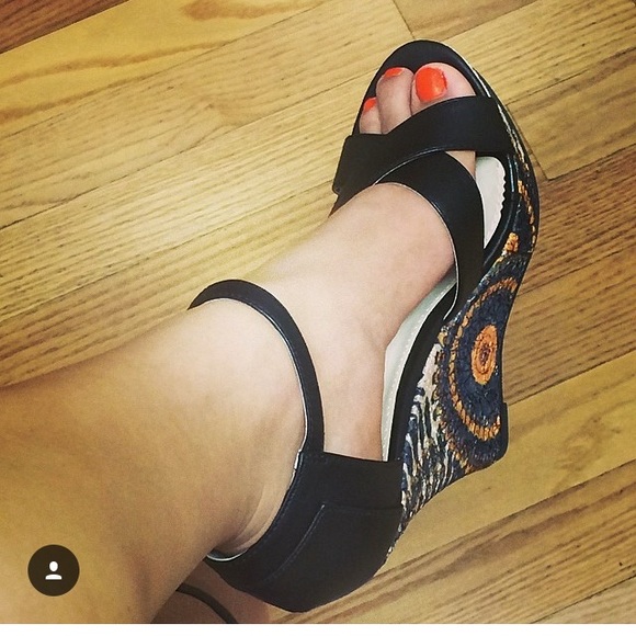Women's 6 inch Sandal's