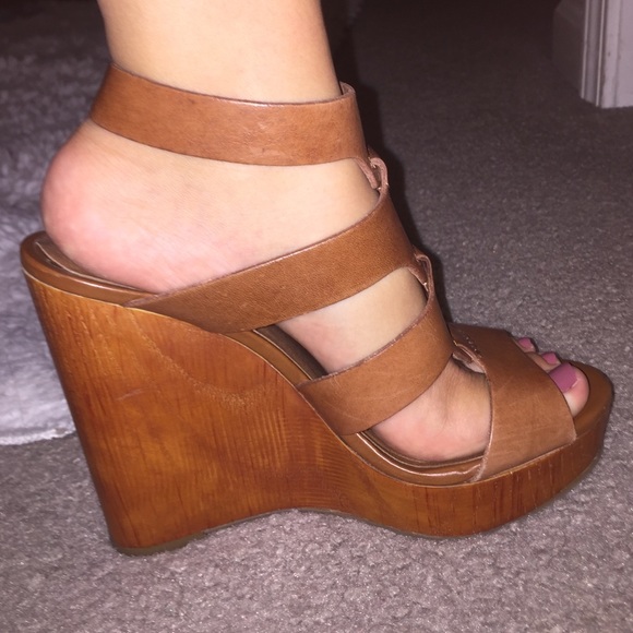 Lucky Brand wedges