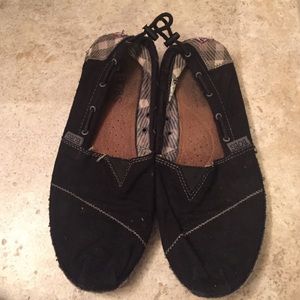 Black bobs by sketchers