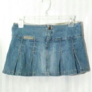 Aaron Chang VINTAGE ADORABLE pleated mini skirt