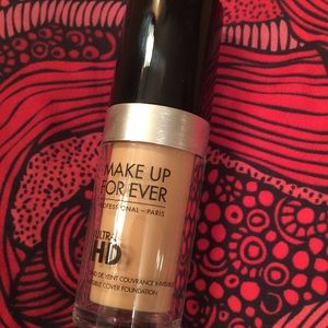 Makeup forever Ultra HD foundation.