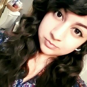 Meet your Posher, Sonia eunice