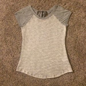 Grey and cream knit tee
