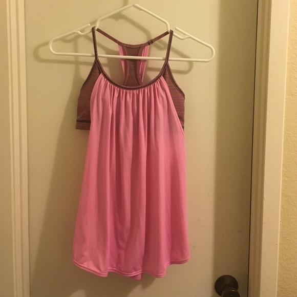 Lululemon top
