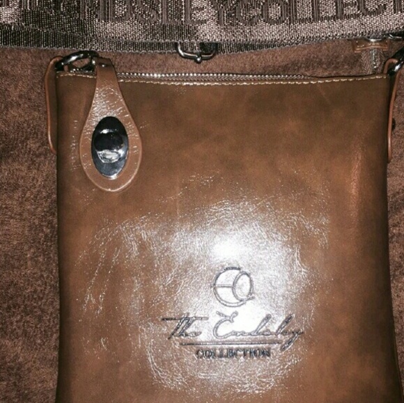 Custom Cross body bag - Picture 4 of 4