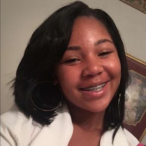 Meet your Posher, Tania