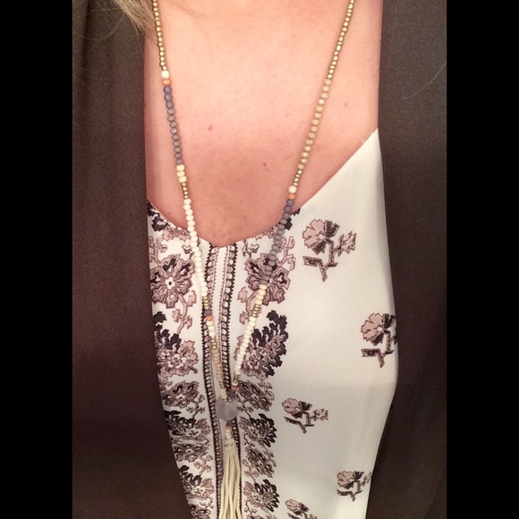 Natural Tones Tassel Set - Picture 2 of 3