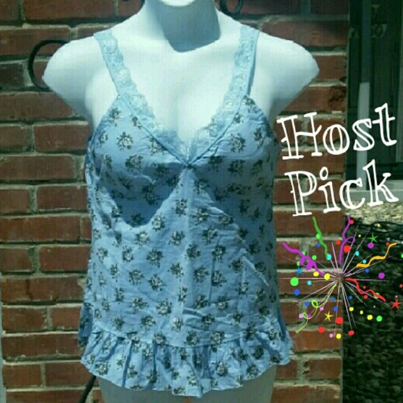 💥Host Pick🎉 Lei Floral tank