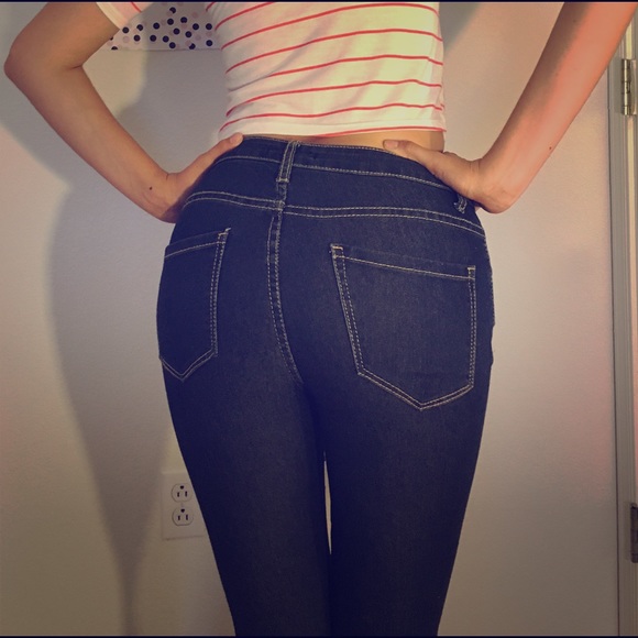 High Waisted Dark Blue Jeans