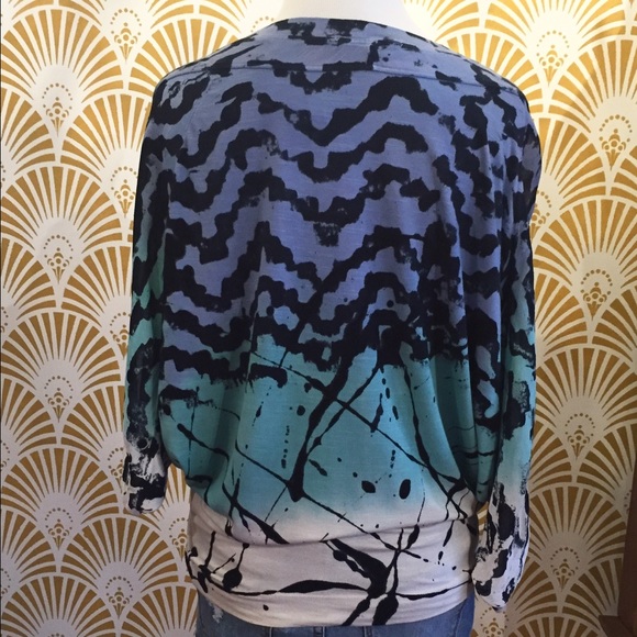 Language Blouse Size XS - Picture 3 of 4