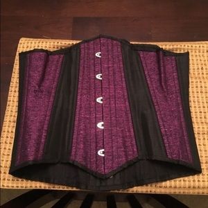 Timeless trends corset
