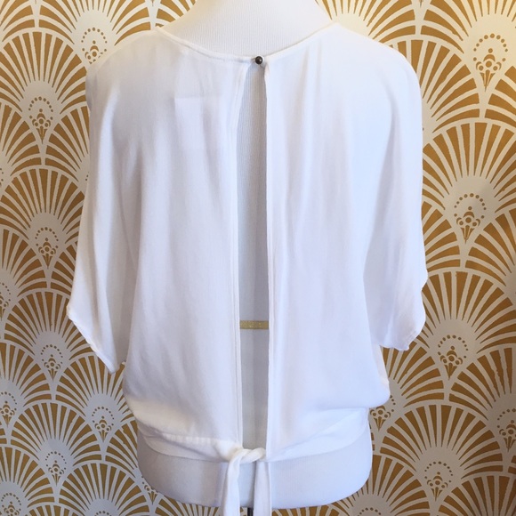 Sunday Rumors Blouse Size XL - Picture 3 of 4