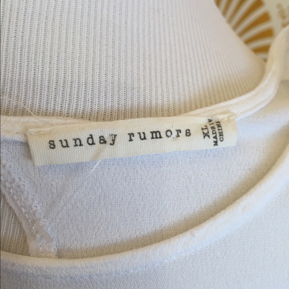 Sunday Rumors Blouse Size XL - Picture 4 of 4