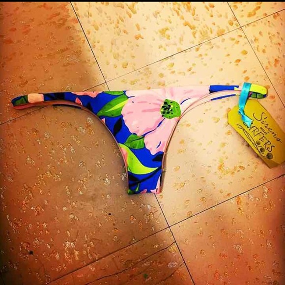 Super cheeky bikini bottom