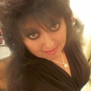 Meet your Posher, Yvonne