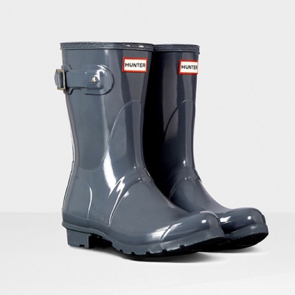 ISO!!! Grey short hunter boots size 7/8