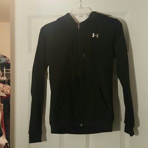 Black Under Armour hoodie