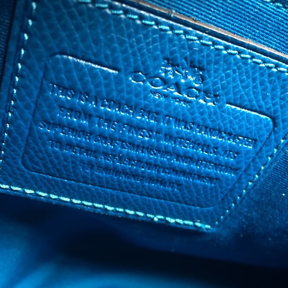 ❌❌SOLD❌❌❌   COACH SIGNATURE FILE BAG (💯AUTHENTIC) - Picture 3 of 4