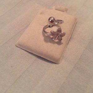 Belly button ring White gold with flower