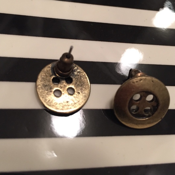 Button earrings