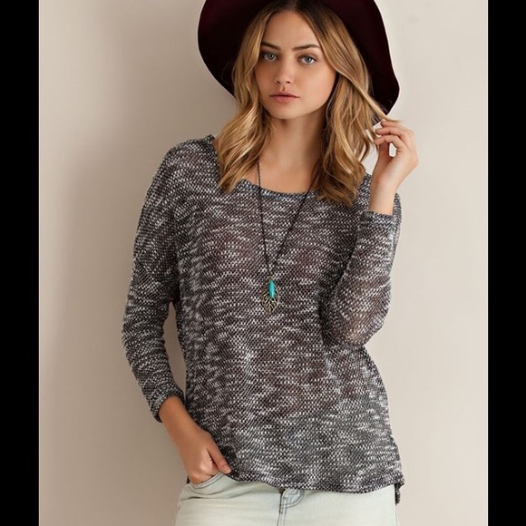 Sale OPEN BACK LACE KNIT TOP last one - Picture 2 of 4