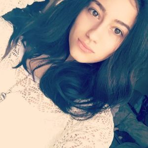 Meet your Posher, Annie