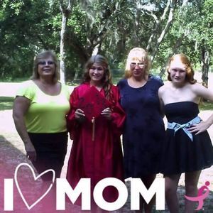 Meet your Posher, Lori