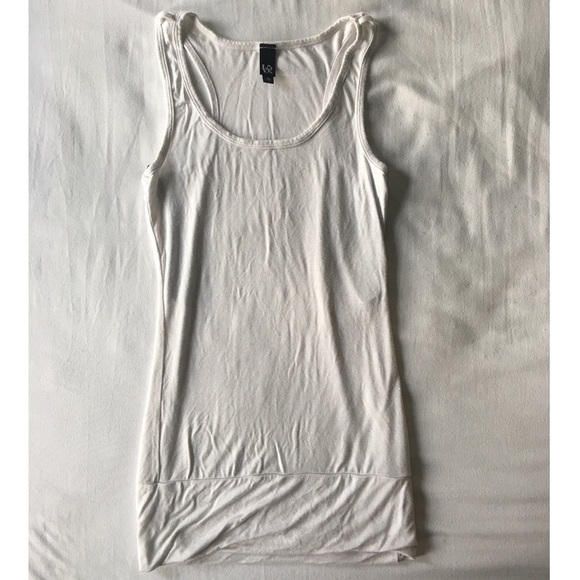 Basic White Tank - Picture 2 of 3