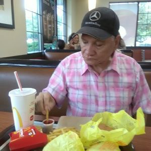 Meet your Posher, Iris