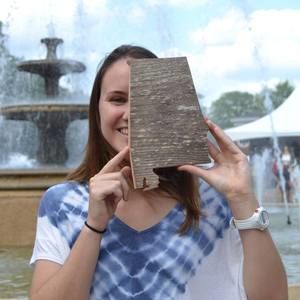 Meet your Posher, Hannah