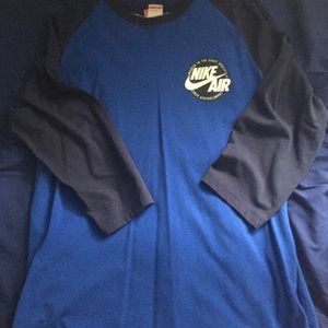 📦 Bundle of 3 Nike Championship Shirts 📦