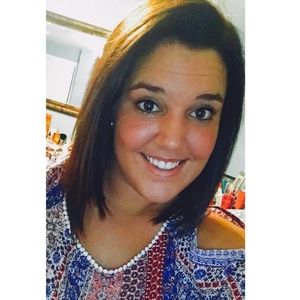 Meet your Posher, Hayley