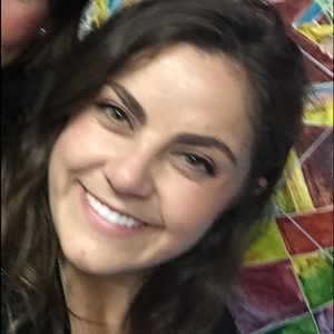 Meet your Posher, Annie