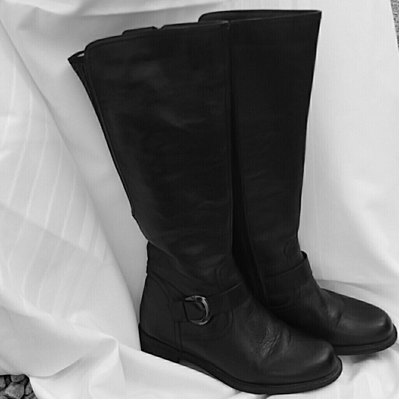 Leather boots - Picture 1 of 1