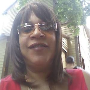 Meet your Posher, Renee