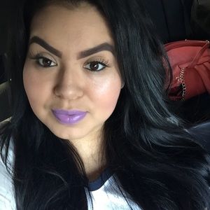 Meet your Posher, Mayra