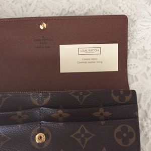 Louis Vuitton Bags - Louis Vuitton Sarah Wallet Louis Vuitton Bags - Louis Vuitton Sarah Wallet