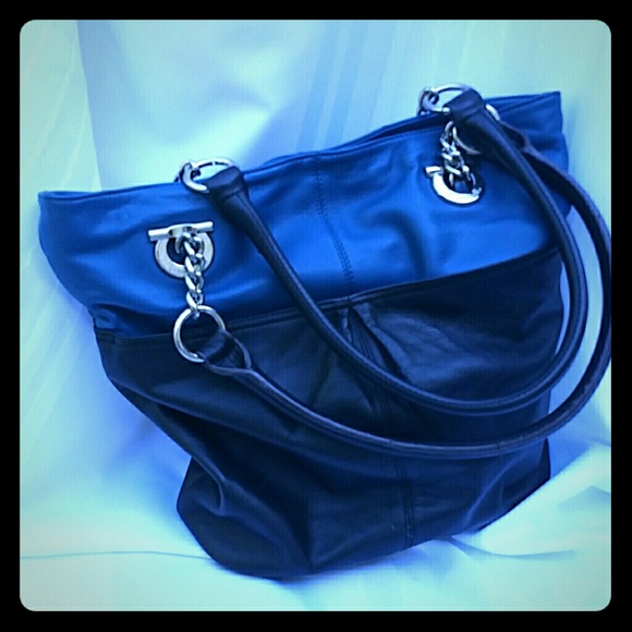 Tignanello leather bag