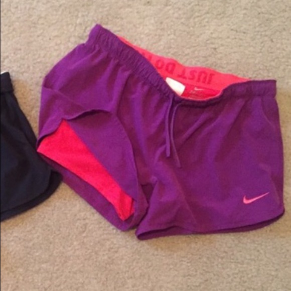 Nike shorts (medium)