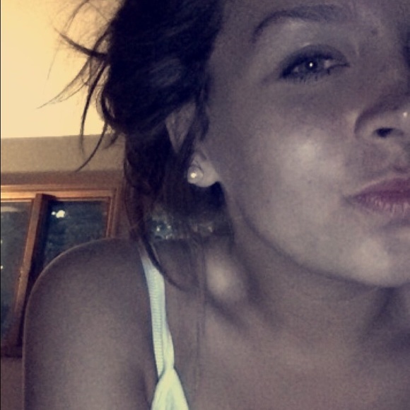 Meet your Posher, Kate - Picture 4 of 4