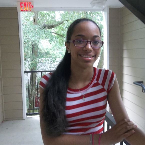 Meet your Posher, Dani