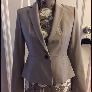 Women's Ann Taylor Peplum Blazer Tan Size 2 Petite