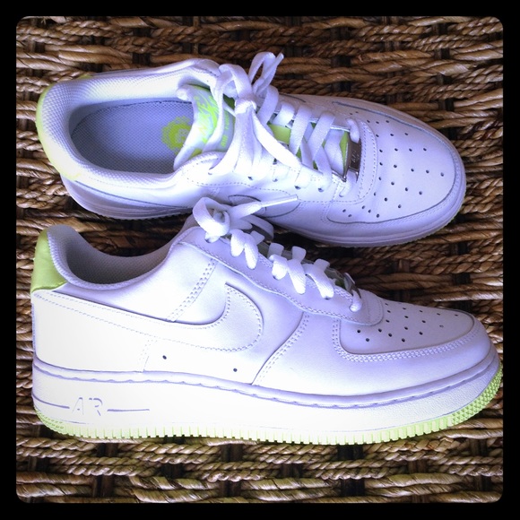 💥NEON YELLOW Air Force 1 | NIKE