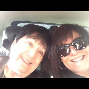 Meet your Posher, Deborah